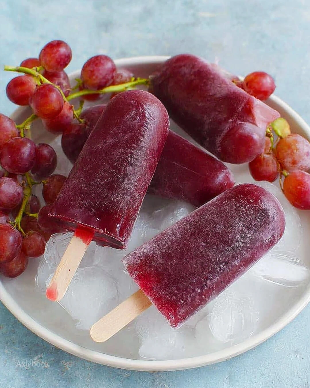 How to Make these Grape Popsicles