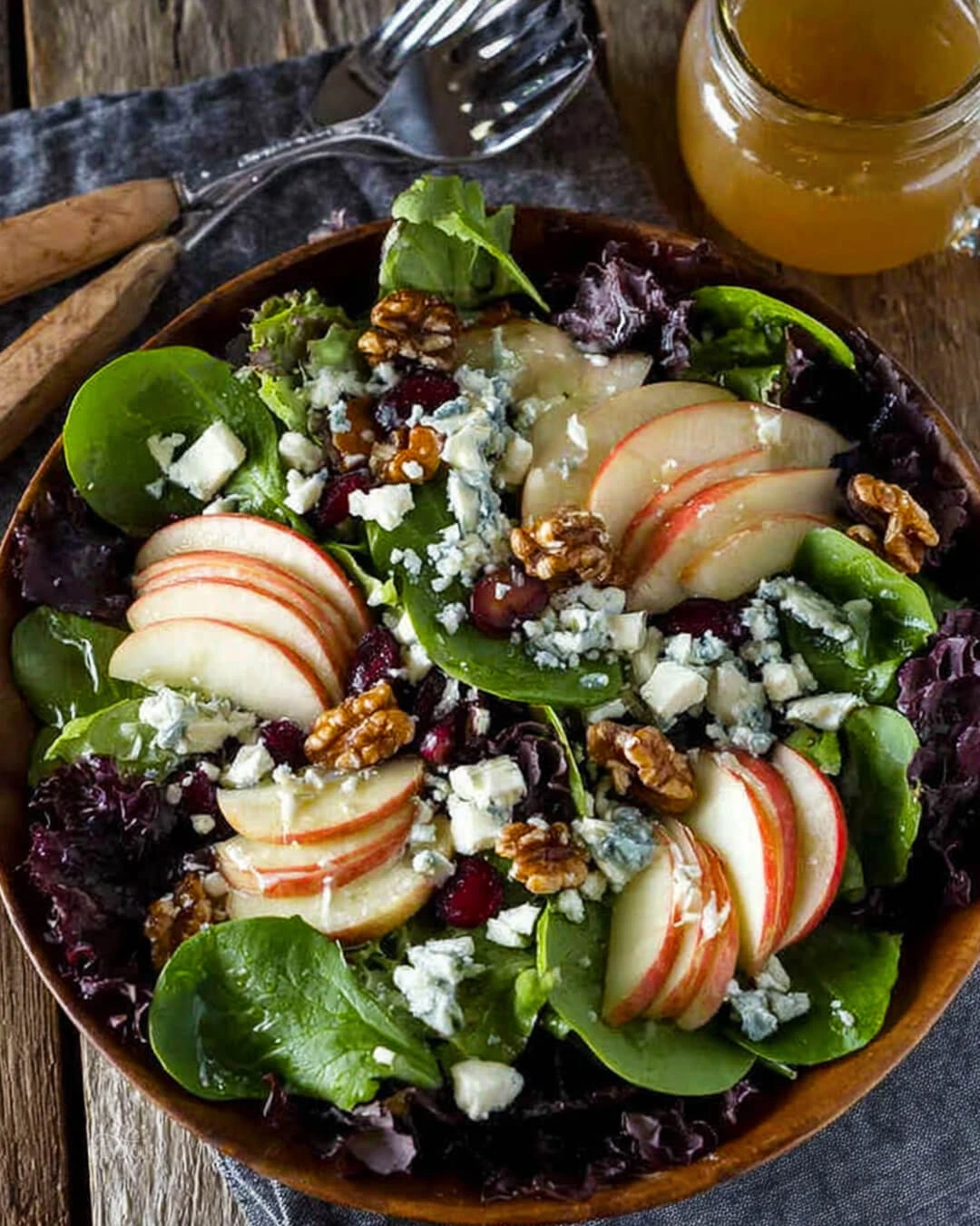 Guide Apple Walnut Blue Cheese Salad