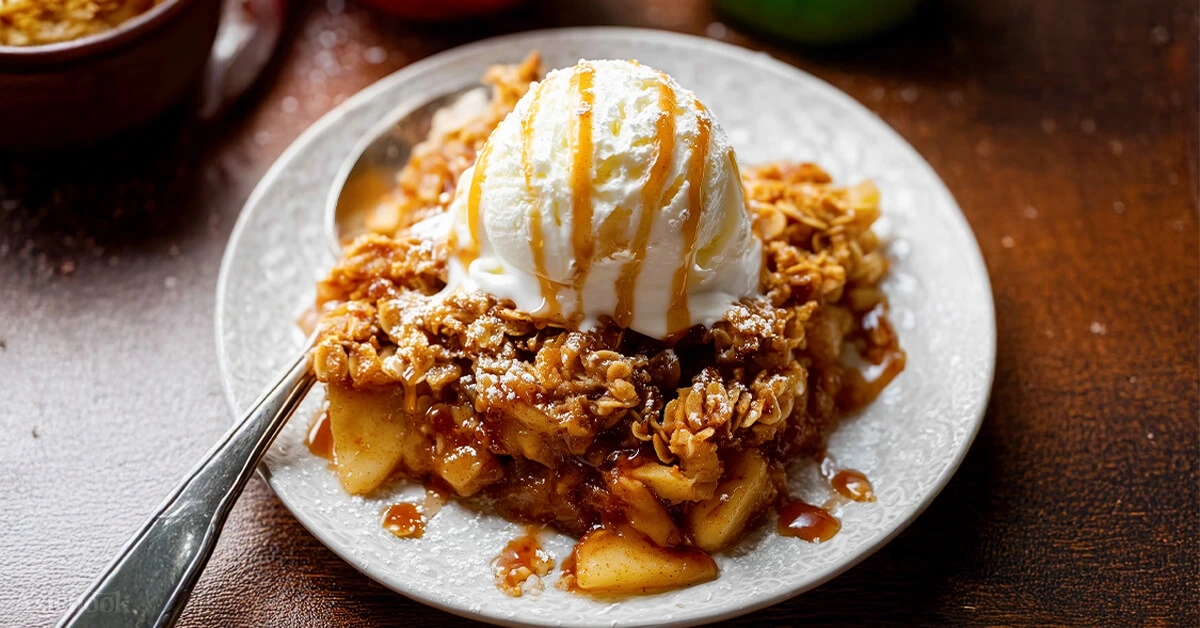 The Perfect Classic Apple Crisp