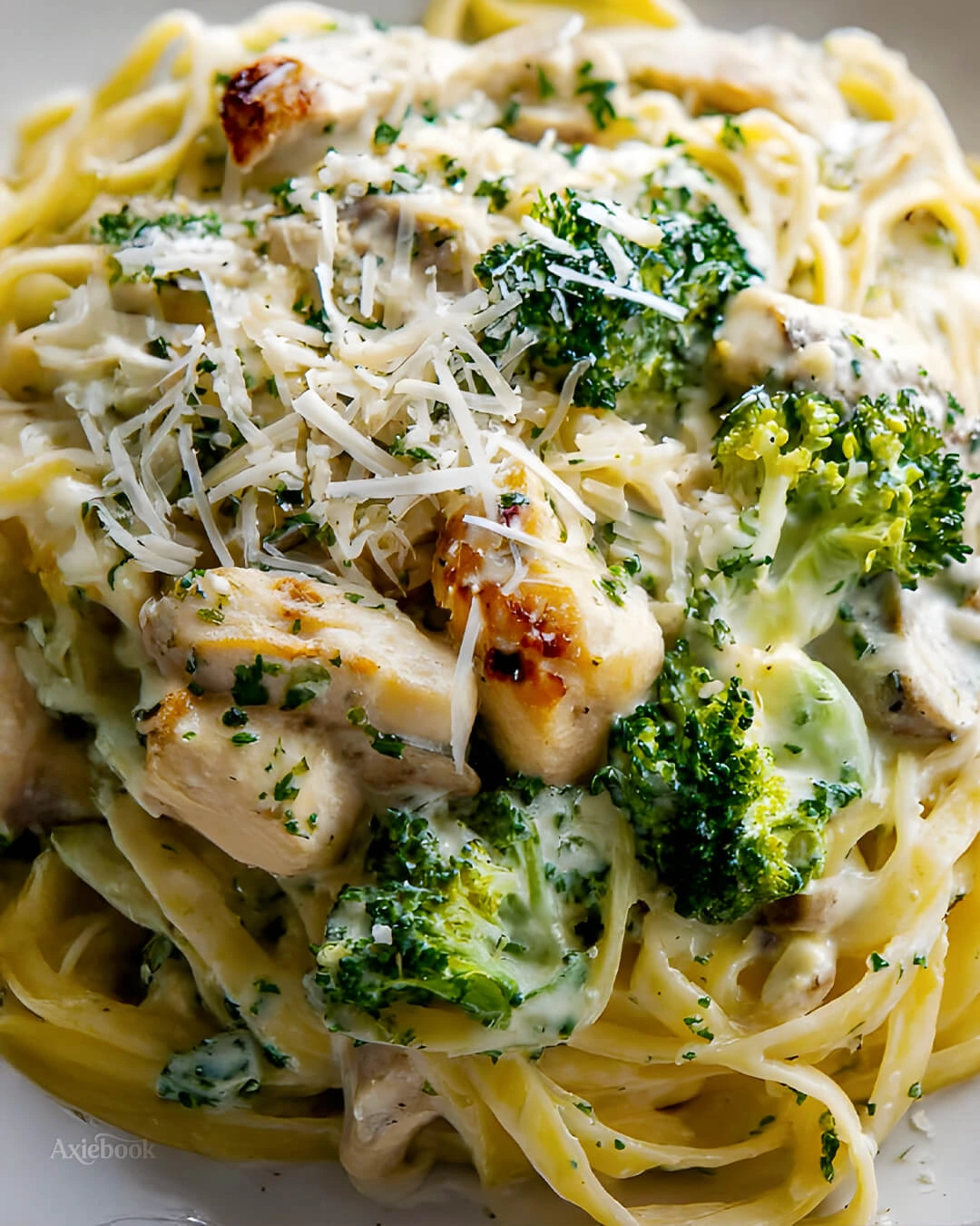 Why I Keep Making This Creamy Chicken Pasta Week After Week