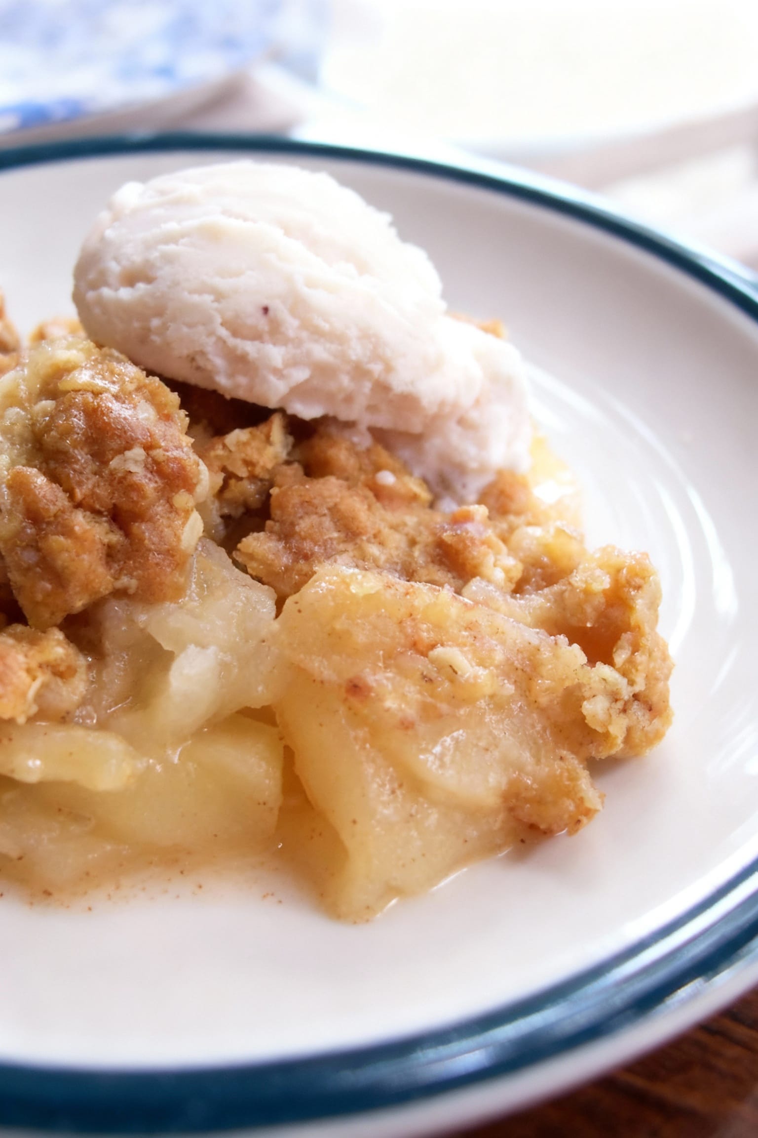 Quick Classic Apple Crisp Recipe Everything-you-need-for-the-perfect-Apple-Crisp