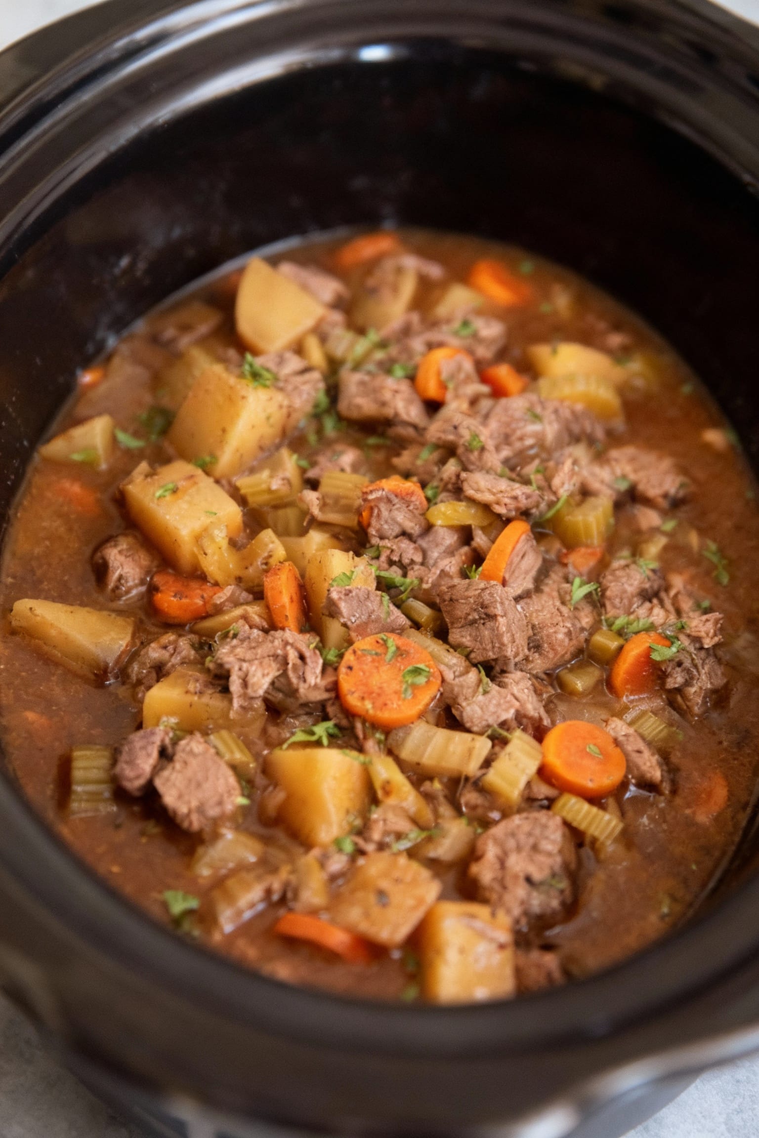Everything-you-need-for-the-perfect-Slow-Cooker-Beef-Stew