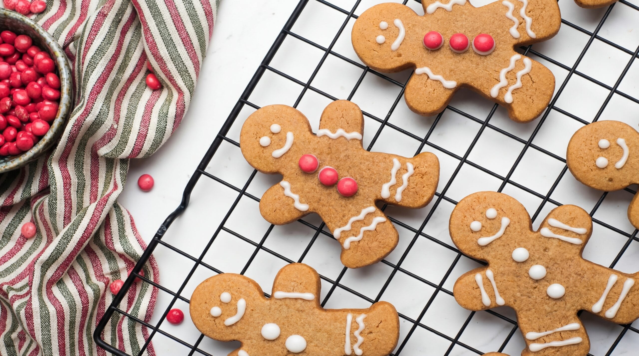 Gingerbread Cookies Recipe - Featured Image