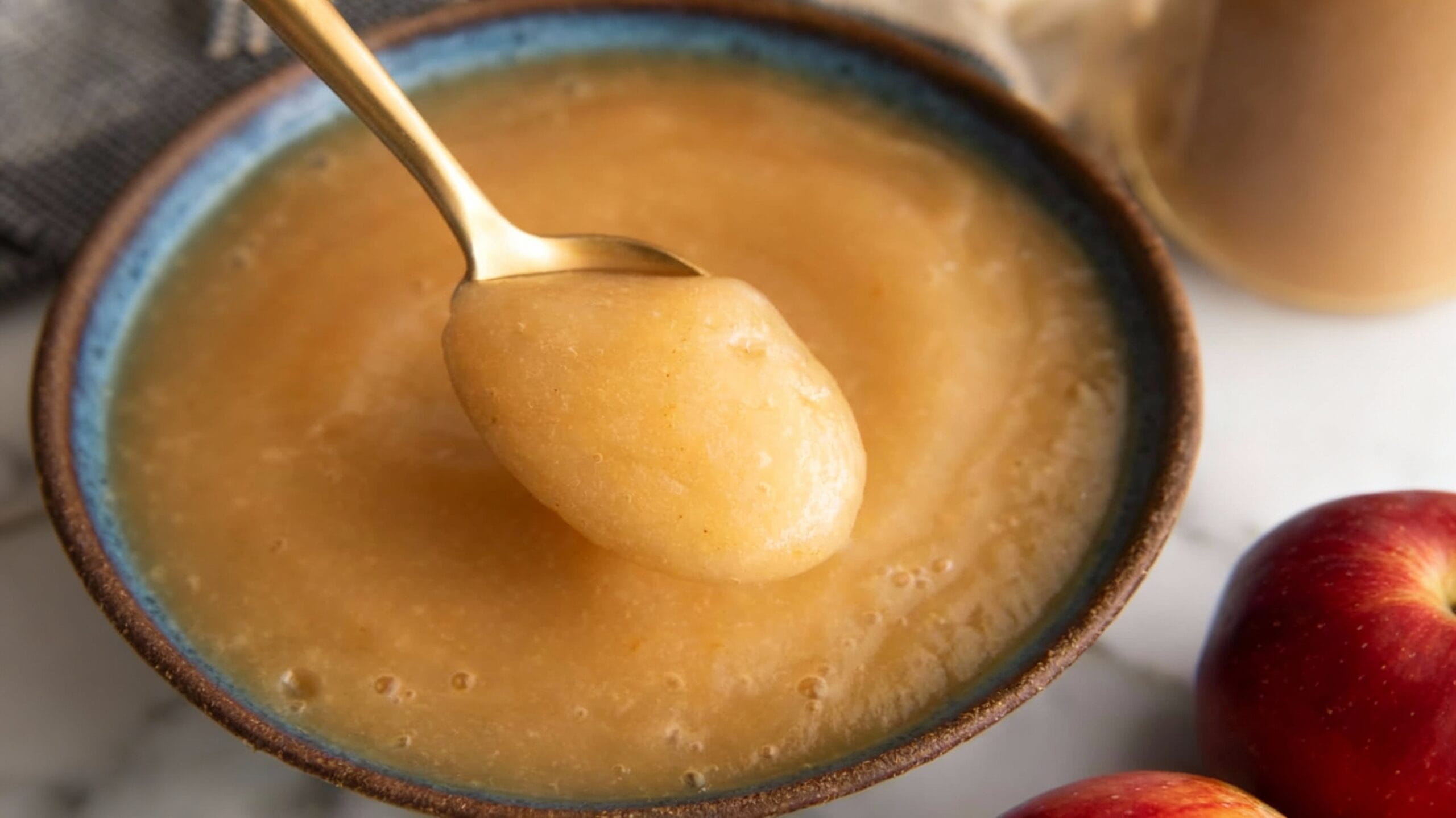 Irresistible Easy Applesauce Recipe