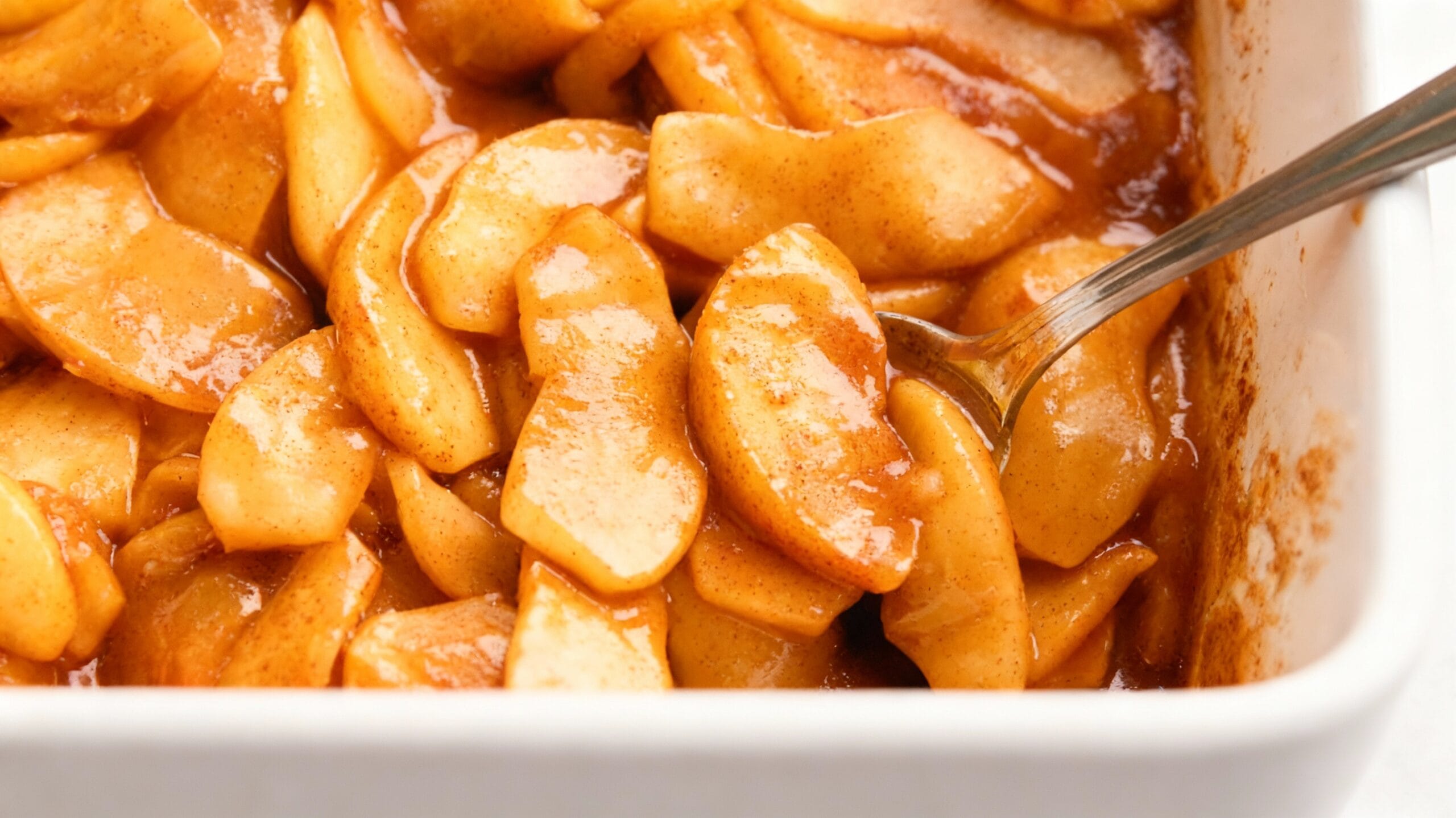 Irresistible The Best Cinnamon Baked Apples