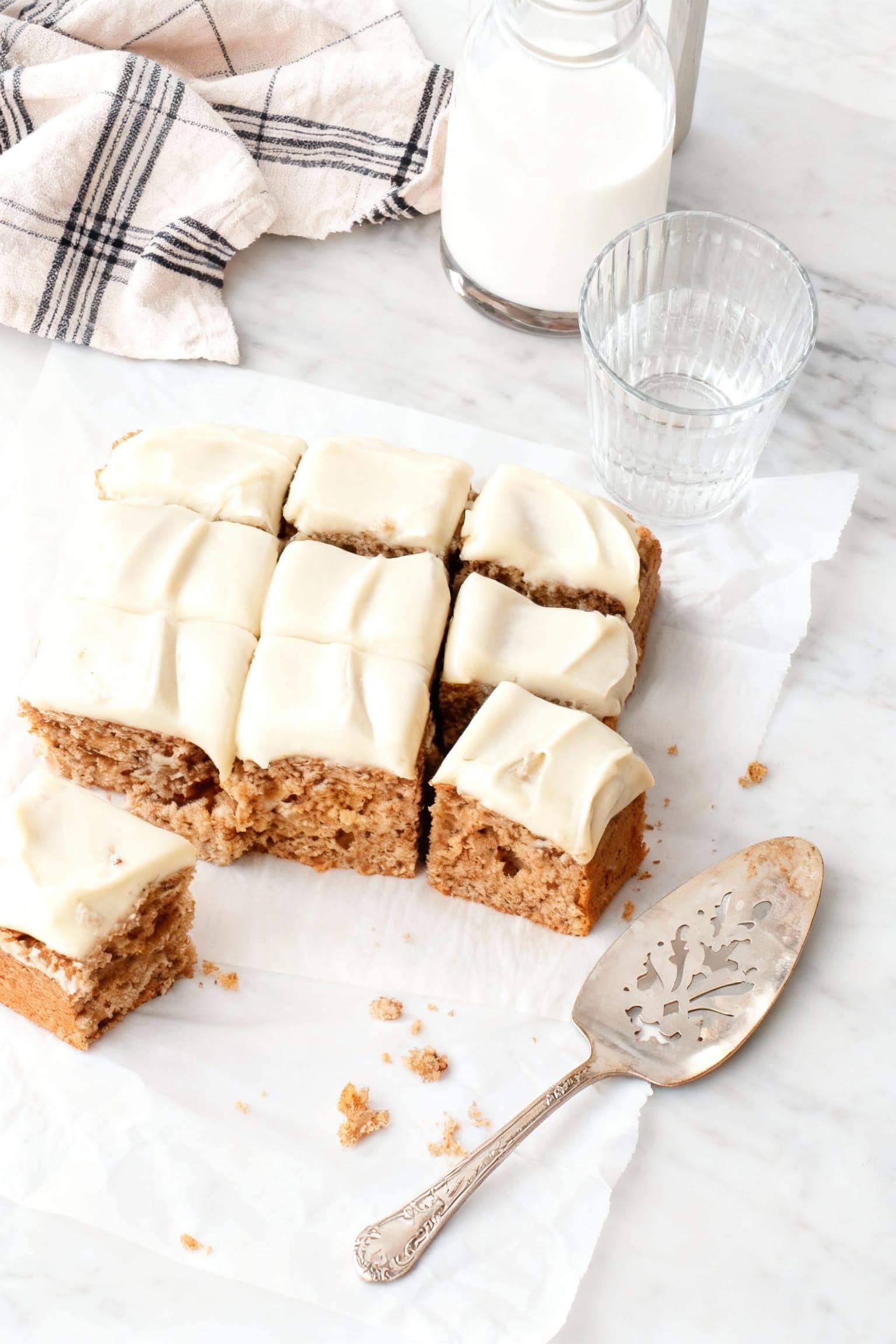 Cozy Easy Applesauce Cake My-Method-for-Easy-Applesauce-Cake