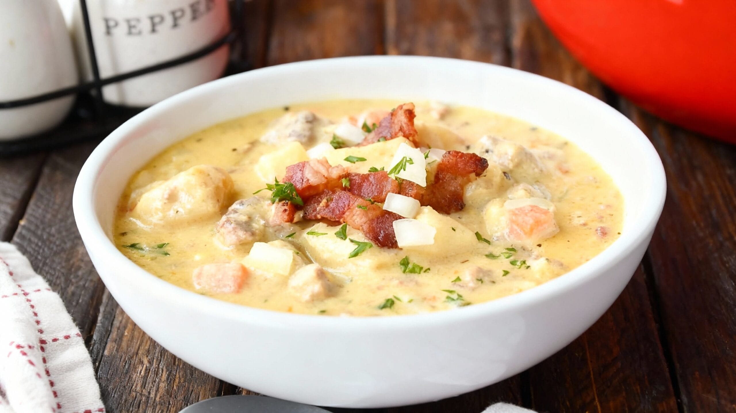 Savory Slow Cooker Cheeseburger Soup Recipe