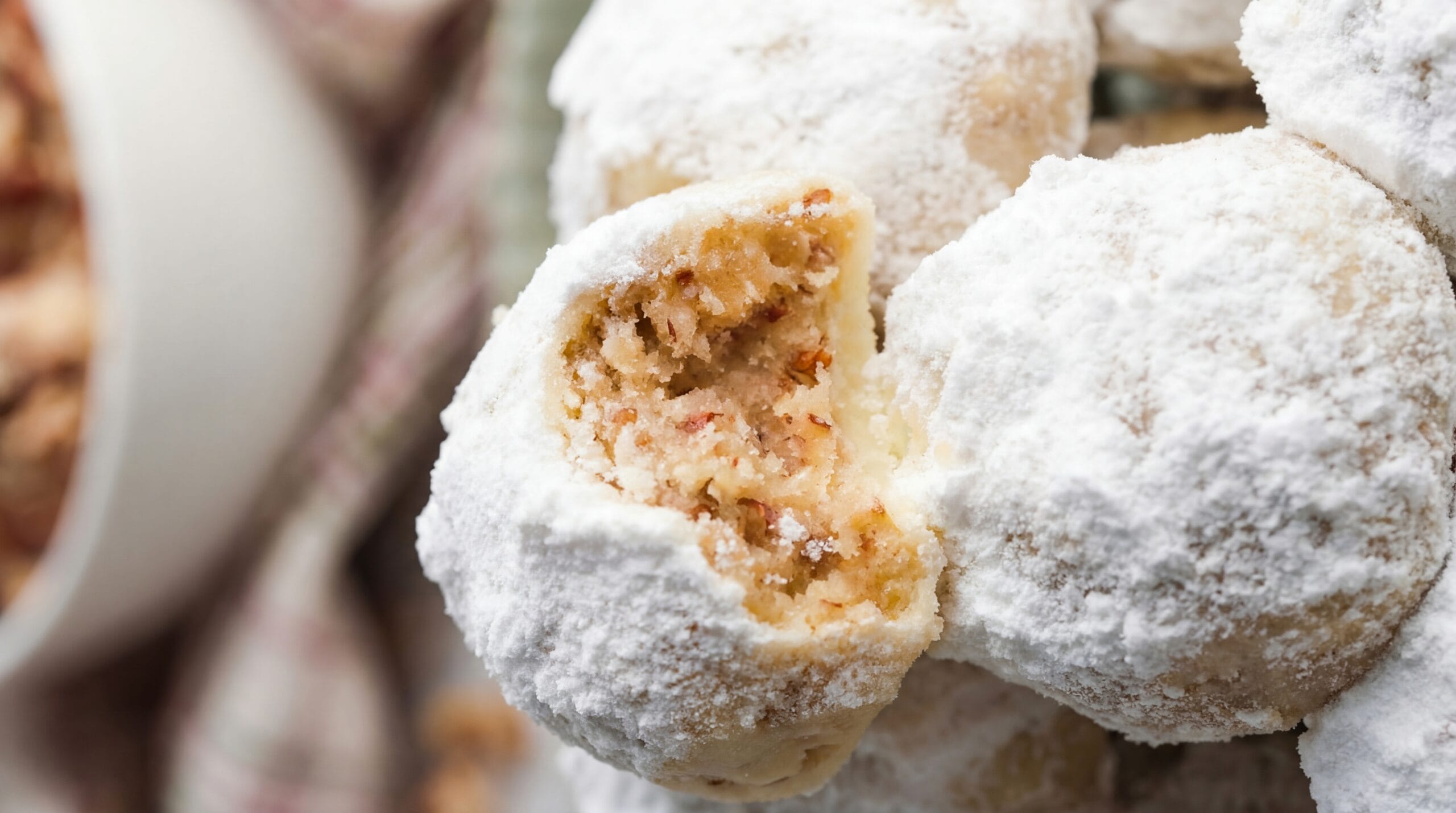 Snowball Cookies Recipe - Featured Image