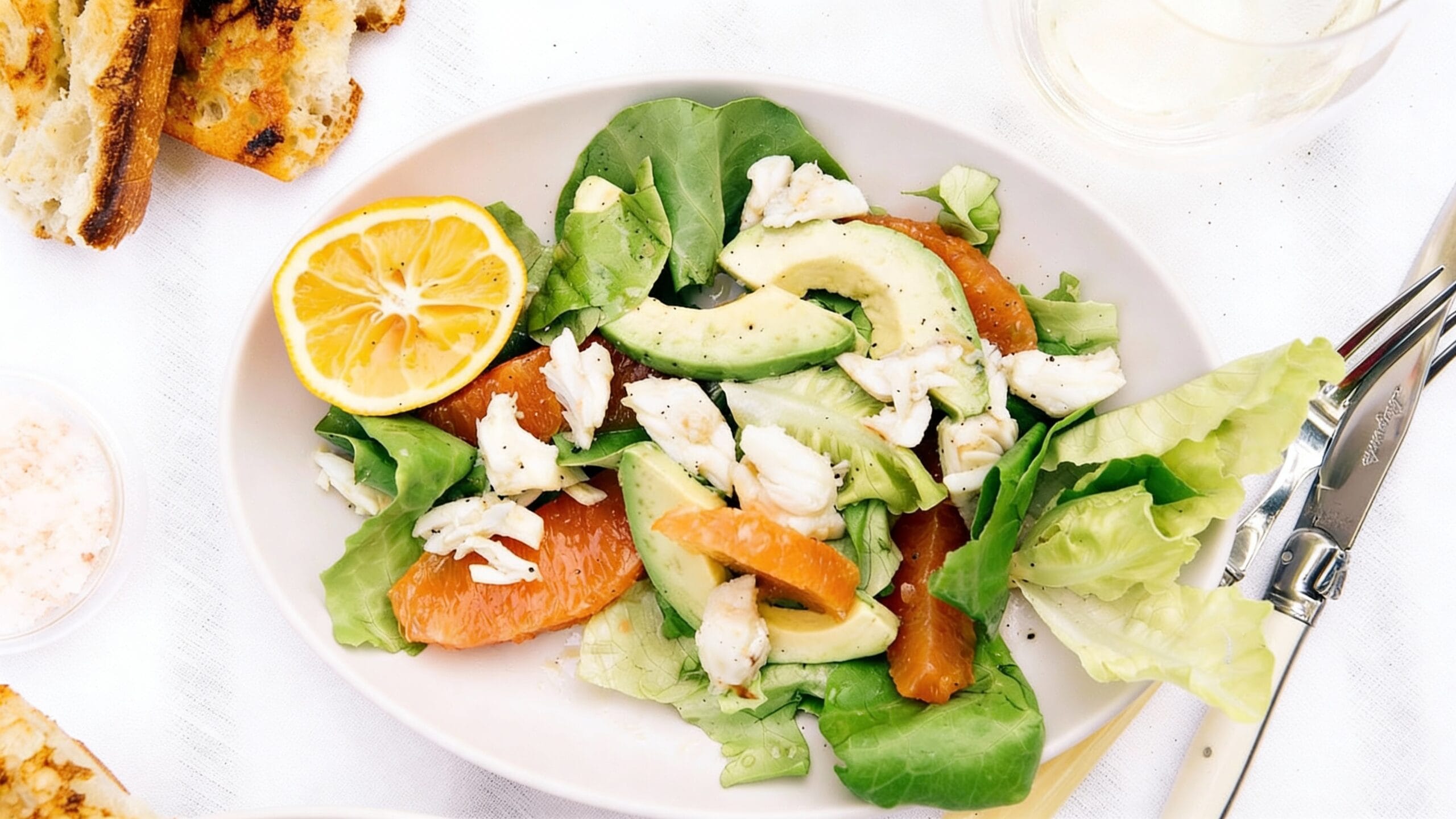 Crab grapefruit salad