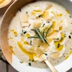 Garlic Cauliflower Soup