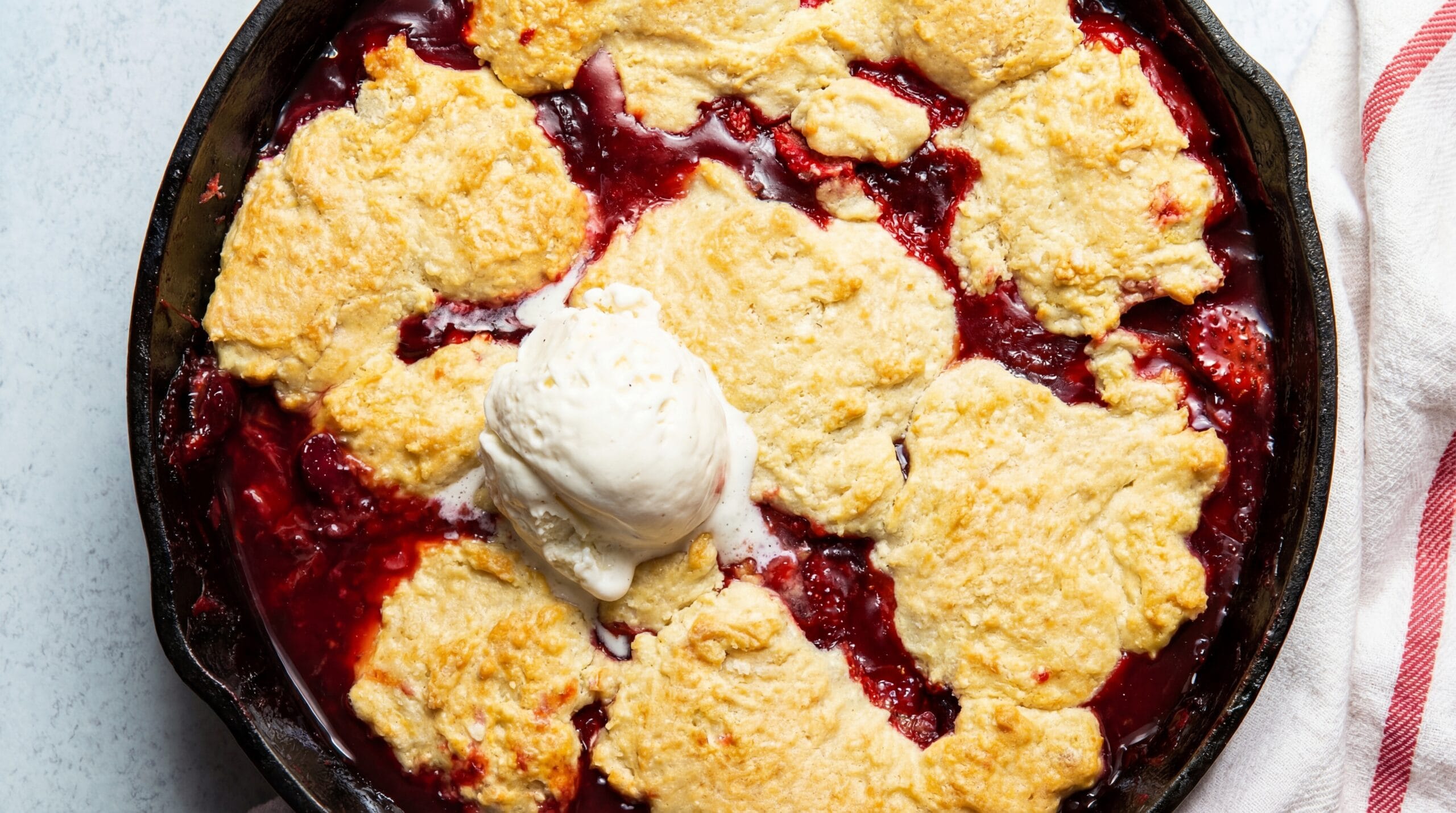 Hearty Strawberry Cobbler Recipe Strawberry Cobbler Recipe - Featured Image